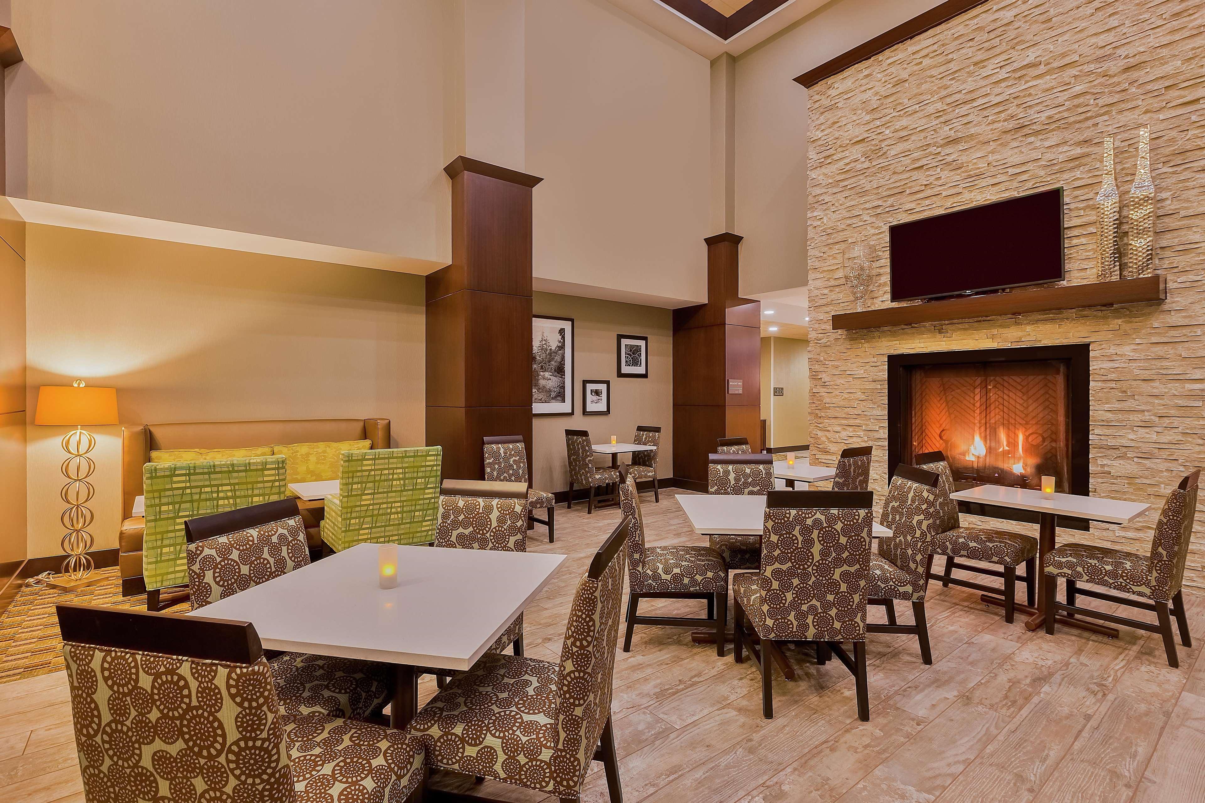 Hampton Inn & Suites Bend Extérieur photo